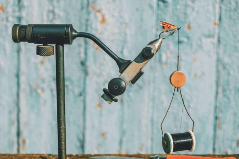 The 7 Best Bobbins for Fly Tying in 2024 Guide)